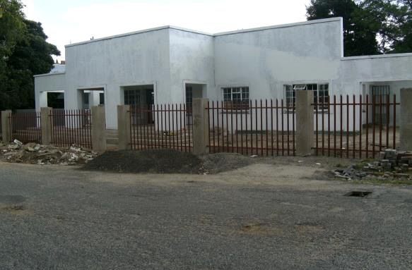 Single-storey home during construction, before completion